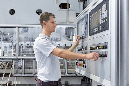 Brose Ausbildung: Maschinen- und Anlagenführer/in, Schwerpunkt Metalltechnik bzw. Kunststofftechnik
