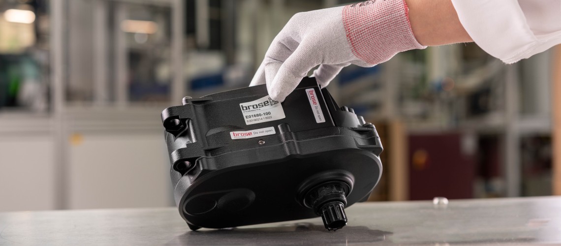 Die zweite Generation der Produktfamilie Drives im Magnesiumgehäuse setzt den Erfolg der innovativen Brose Antriebe fort.
