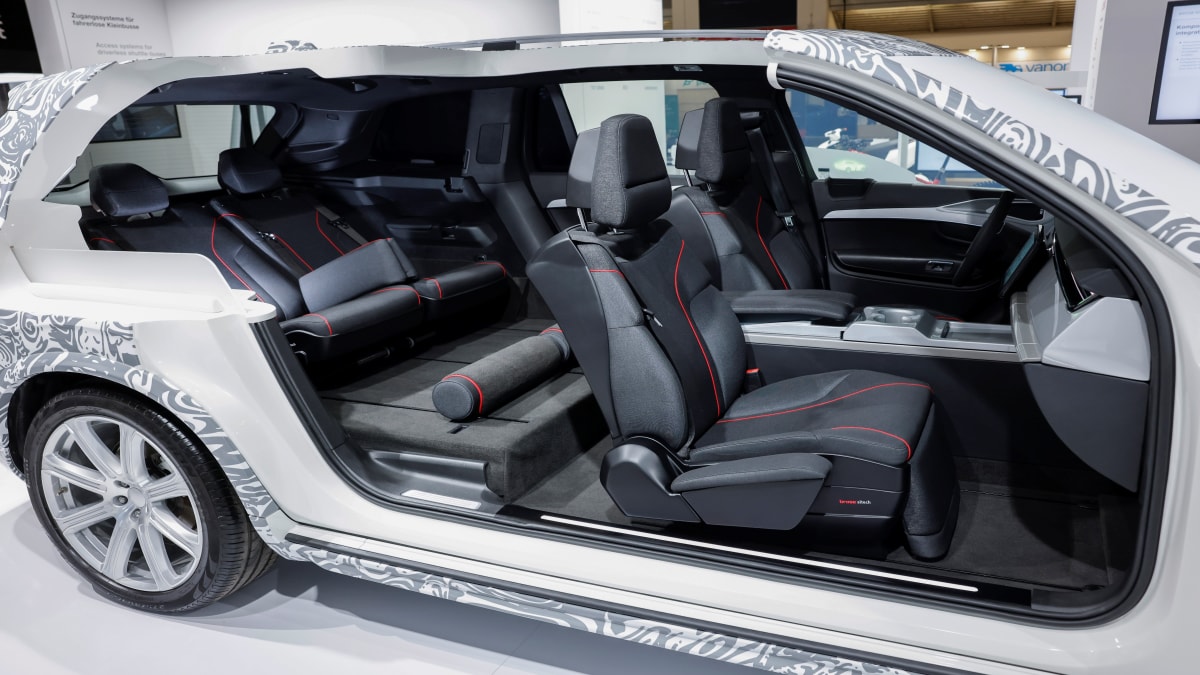 Auf der Detroit Auto Show präsentiert Brose anhand des Konzeptfahrzeugs 